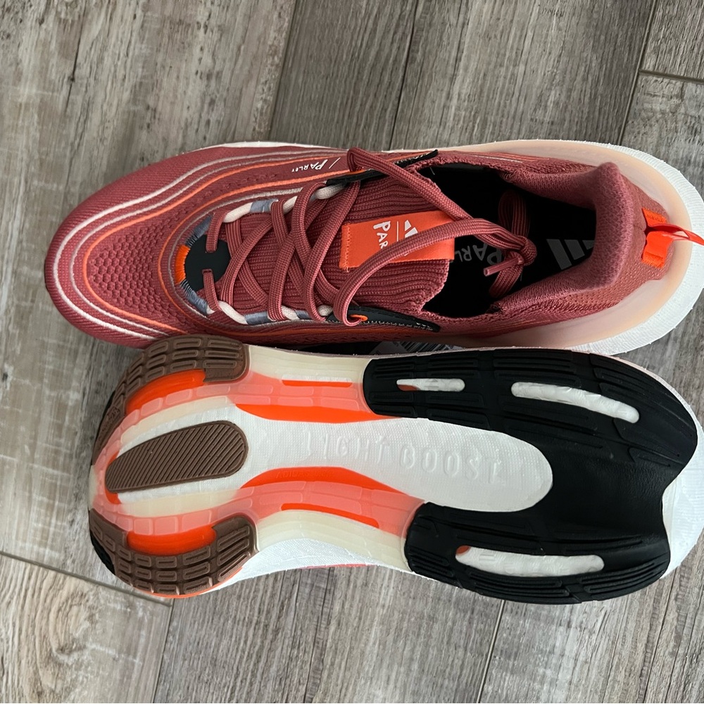 Adidas Men's Athletic Shoes size 11